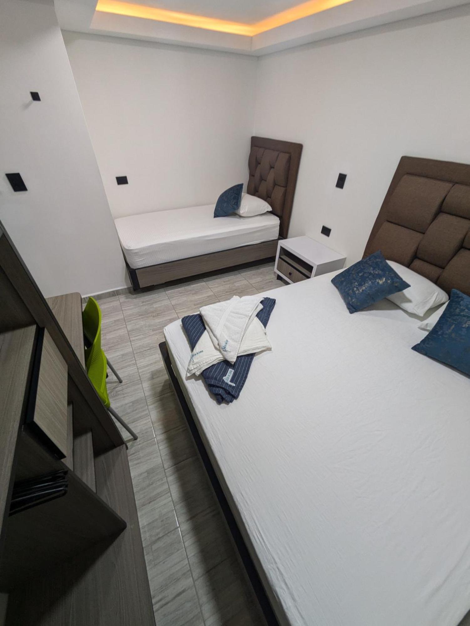 Hostel Boutique Nido De Loros Медельин Экстерьер фото
